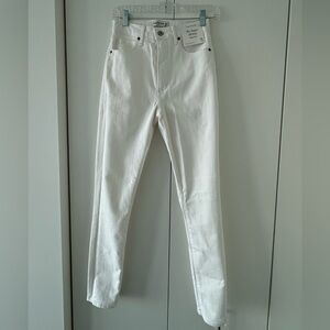 Abercrombie & Fitch White Super Skinny High Rise Jeans